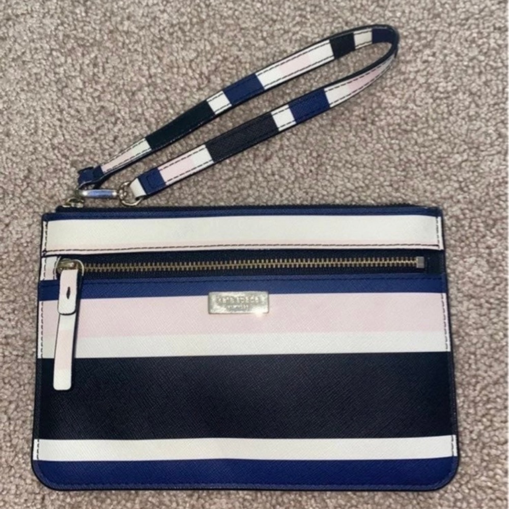 Kate Spade Wristlet Wallet